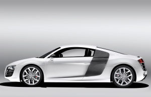 R8 V10 picture